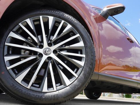 Certified 2023 Lexus RX 350 Premium Plus w/ Cold Area Package FWD image 11