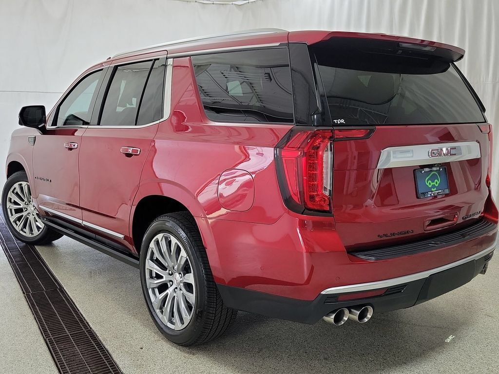 Certified 2024 GMC Yukon Denali w/ Denali Reserve Package AWD/4WD image 8