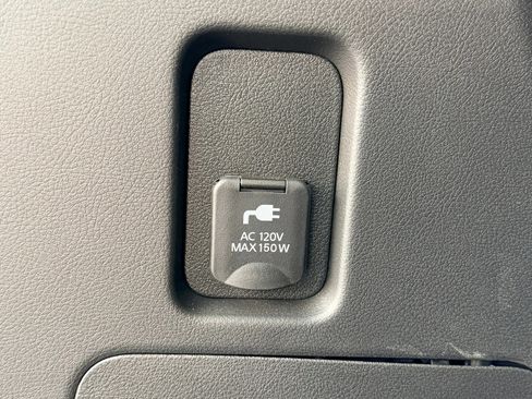 Used 2026 Nissan Armada SL w/ Captain's Chari Seat Package image 13