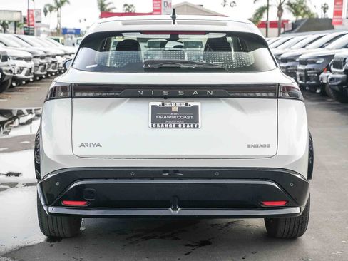 Used 2023 Nissan Ariya FWD image 5