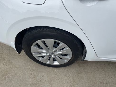 Used 2025 Nissan Sentra S FWD image 8