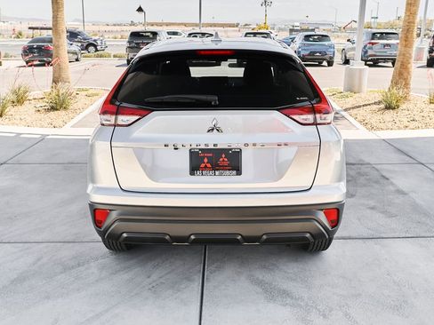 New 2026 Mitsubishi Eclipse Cross ES image 9