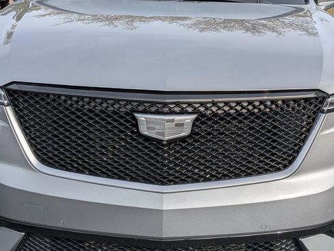 Certified 2023 Cadillac XT6 Sport w/ Technology Package AWD/4WD image 10