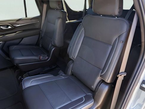 Used 2023 GMC Yukon Denali w/ Advanced Technology Package image 26