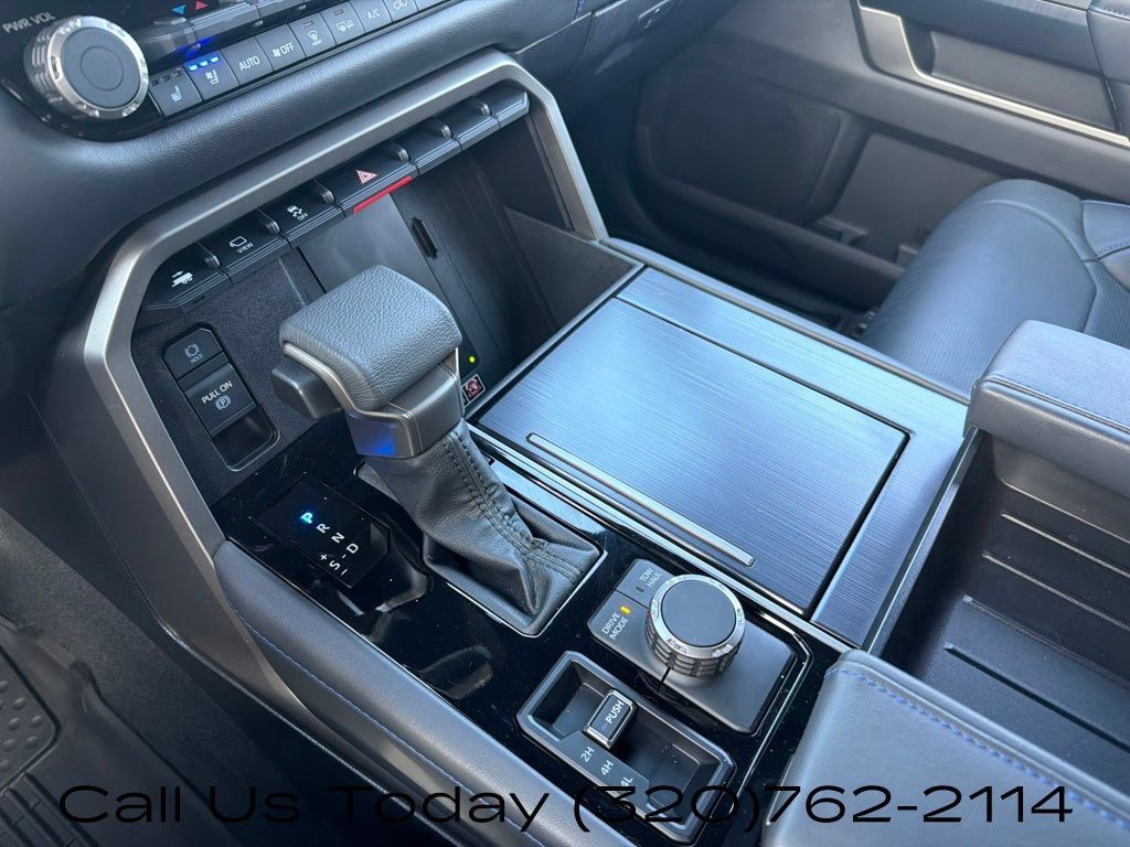 Used 2026 Toyota Sequoia Platinum AWD/4WD image 26