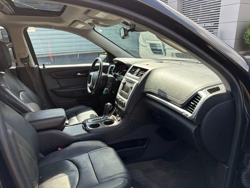 Used 2017 GMC Acadia Limited SLT AWD/4WD image 13