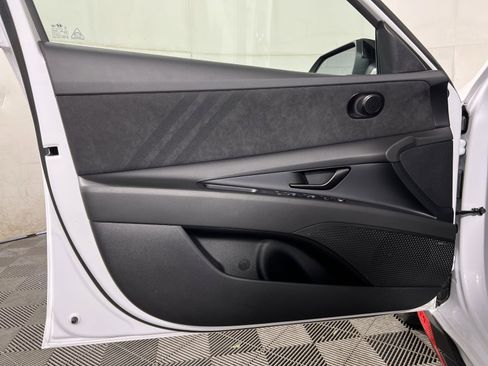 Used 2025 Hyundai Elantra N FWD image 14