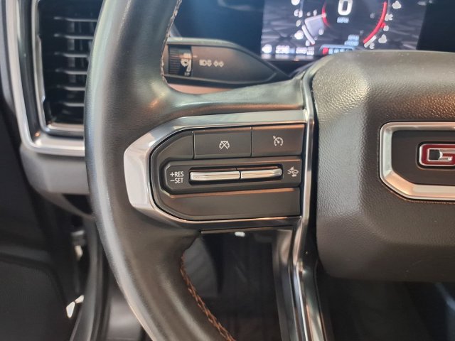 Used 2023 GMC Canyon AT4 w/ AT4 Premium Package AWD/4WD image 8