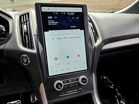 Used 2022 Ford Edge ST-Line image 20