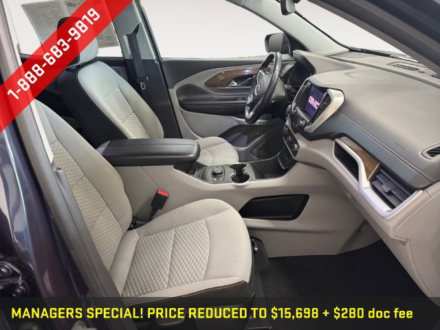 Used 2019 GMC Terrain SLE w/ GMC Pro Grade Package AWD/4WD image 6