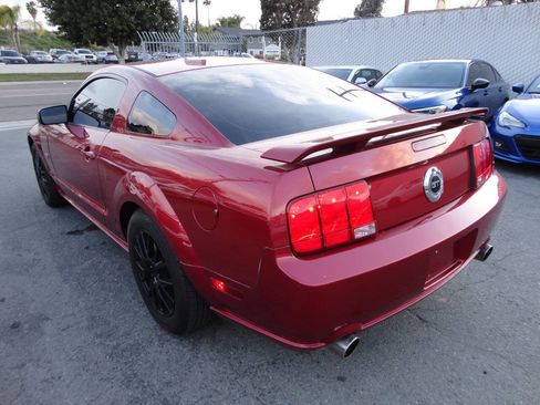 Used 2006 Ford Mustang GT Premium image 3