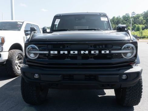Used 2022 Ford Bronco Outer Banks AWD/4WD image 2