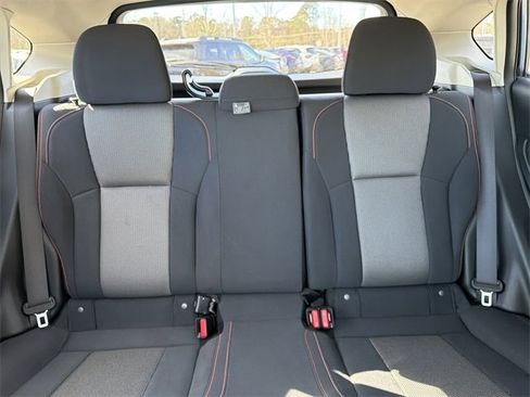 Used 2023 Subaru Crosstrek 2.0i Premium image 29