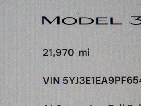 Used 2023 Tesla Model 3 Standard Range RWD image 19