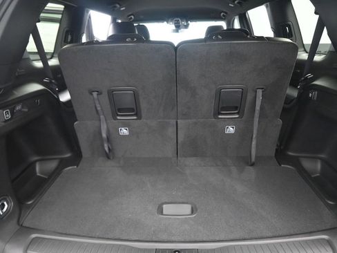 New 2025 Jeep Grand Cherokee L Limited w/ Black Appearance Package image 27