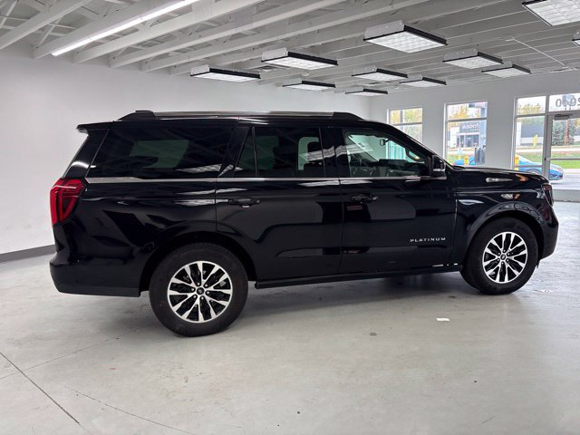 Used 2025 Ford Expedition Platinum AWD/4WD image 9