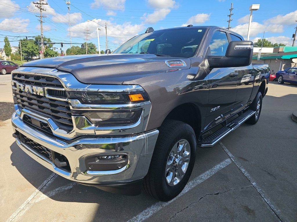 Certified 2026 RAM 2500 Big Horn AWD/4WD image 7