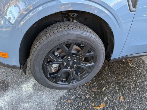 New 2025 Ford Maverick XLT w/ Black Appearance Package AWD/4WD image 34