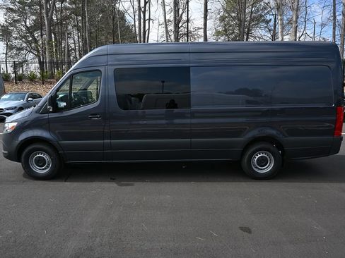 Used 2026 Mercedes-Benz Sprinter 2500 image 3