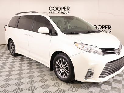 Used 2020 Toyota Sienna XLE Premium