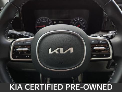 Used 2022 Kia Sorento EX w/ Panoramic Sunroof Package image 29