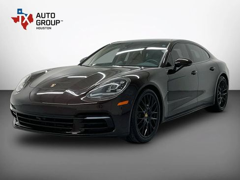 Used 2018 Porsche Panamera 4 AWD/4WD image 5
