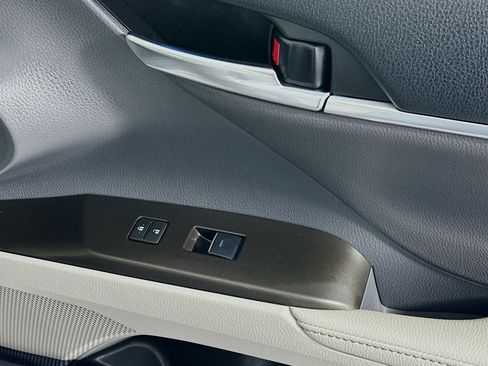 Certified 2023 Toyota Camry XLE image 29