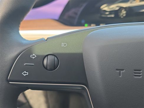 Used 2024 Tesla Model S Base image 20