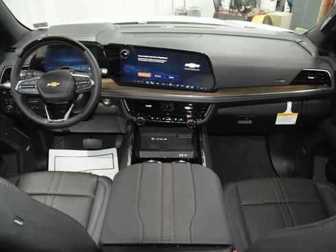 New 2026 Chevrolet Tahoe High Country AWD/4WD image 31