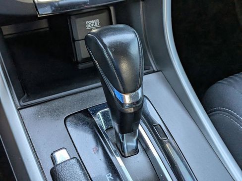 Used 2014 Honda Accord Sport image 21