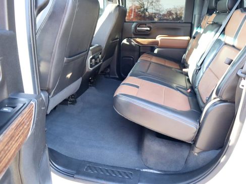 Used 2020 Chevrolet Silverado 2500 High Country w/ Z71 Off-Road Package AWD/4WD image 16