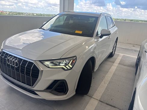 Used 2024 Audi Q3 2.0T Premium w/ Convenience Package AWD/4WD image 5