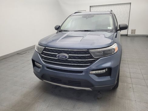 Used 2020 Ford Explorer XLT w/ Equipment Group 202A AWD/4WD image 15