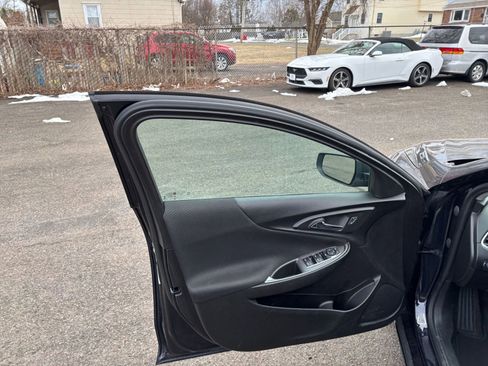 Used 2023 Chevrolet Malibu LT w/ Driver Confidence Package image 18