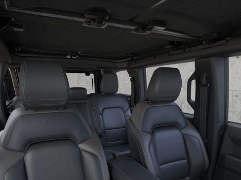 New 2025 Ford Bronco Outer Banks image 12