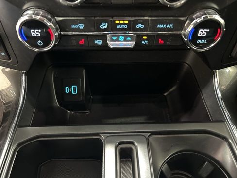 Certified 2021 Ford F150 XLT w/ Equipment Group 302A High image 23