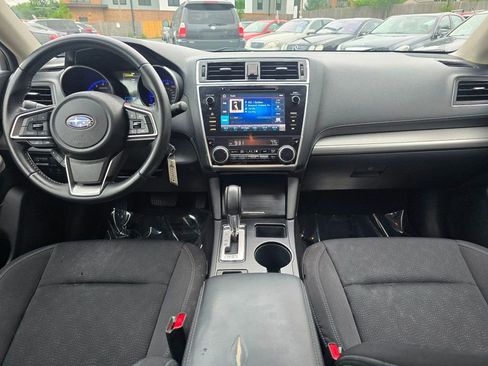 Used 2019 Subaru Legacy 2.5i Premium AWD/4WD image 17