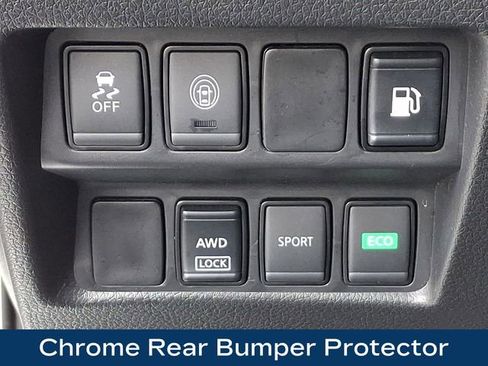 Used 2019 Nissan Rogue S w/ Special Edition Package image 9