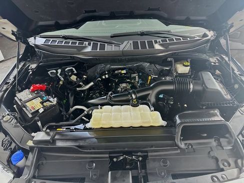 Certified 2022 Ford F150 XLT w/ Equipment Group 302A High image 29