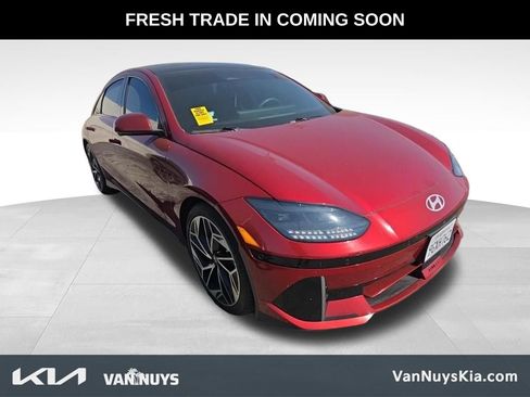 Used 2023 Hyundai Ioniq 6 Limited image 3