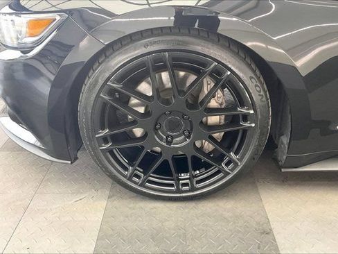 Used 2016 Ford Mustang GT Premium w/ Equipment Group 401A RWD image 8