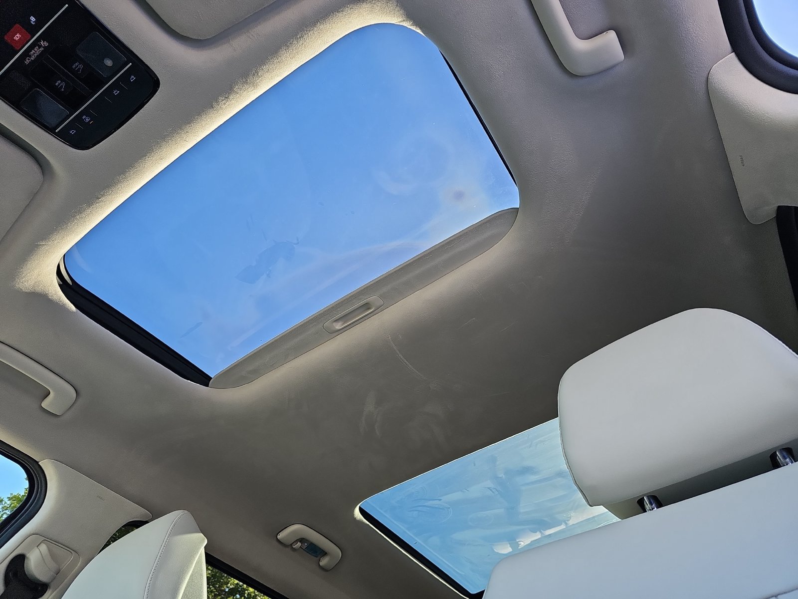 Certified 2025 Hyundai Santa Fe Calligraphy FWD image 36