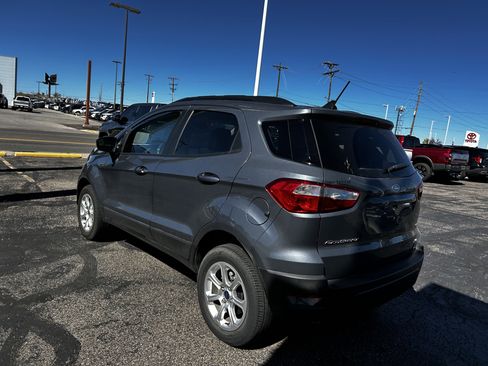 Used 2018 Ford EcoSport SE w/ SE Convenience Package image 3