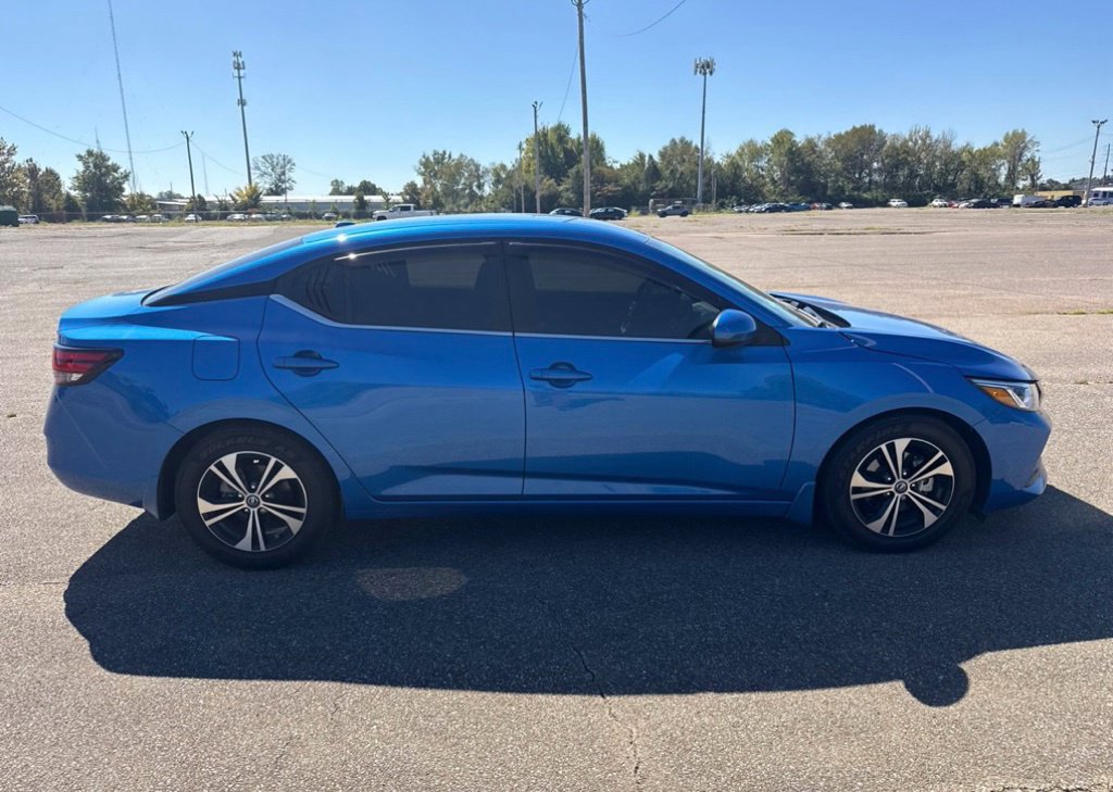 Used 2022 Nissan Sentra SV w/ All-Weather Package FWD image 4