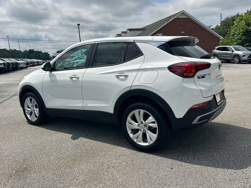 New 2026 Buick Encore GX Preferred w/ Comfort Package FWD image 8