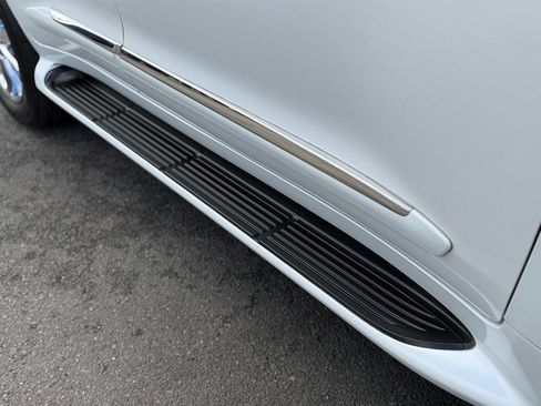 Used 2008 Lexus LX 570 4WD image 71