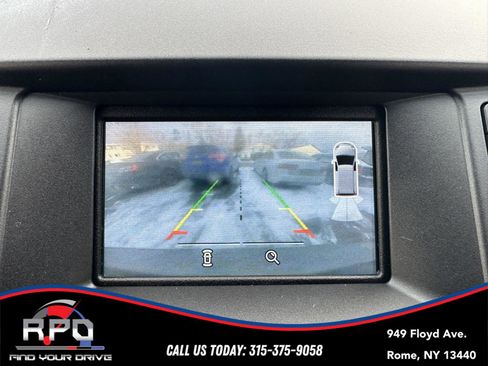 Used 2018 Ford Edge SEL image 23