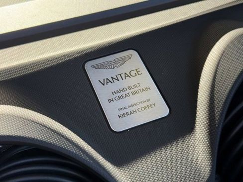 New 2025 Aston Martin V8 Vantage Coupe image 20