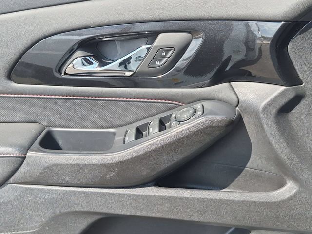 Used 2023 Chevrolet Traverse RS w/ LPO, Floor Liner Package AWD/4WD image 26