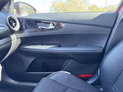 Used 2024 Kia Forte GT-Line image 28